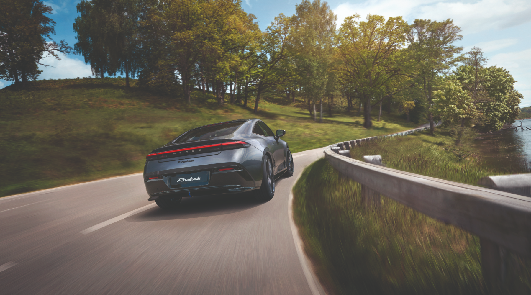 Honda Prelude på vägen